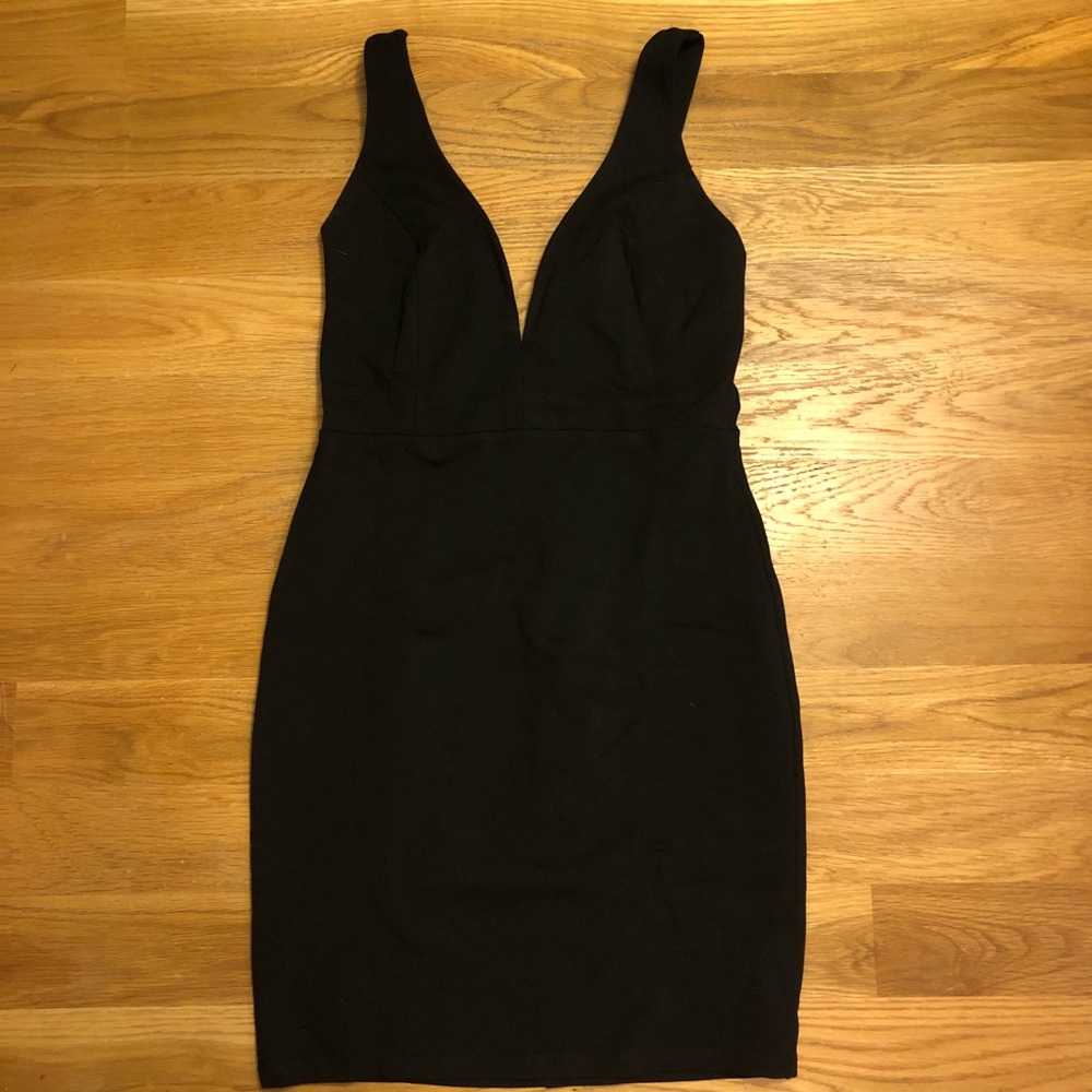 BRAND NEW Lulus Black Dress